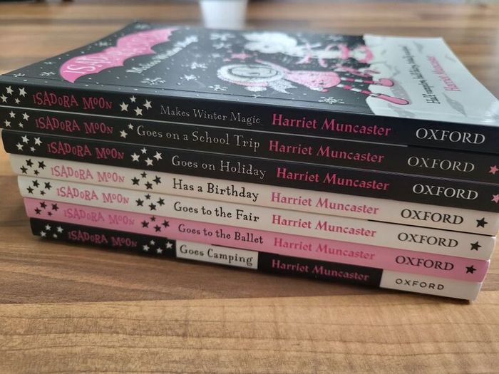 7 x Isadora Moon Books