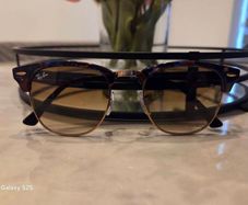 Ray-Ban