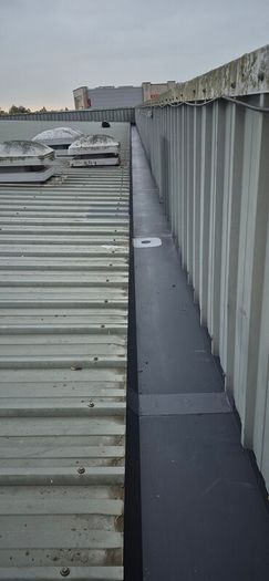 Roofer