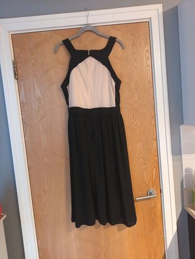 Love Label  Black Dress.  S.16.   B.N.W.T