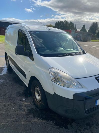 2011 Peugeot Partner