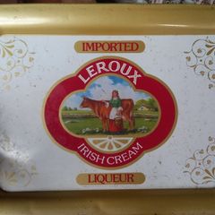 irish cream pub tray 1970s