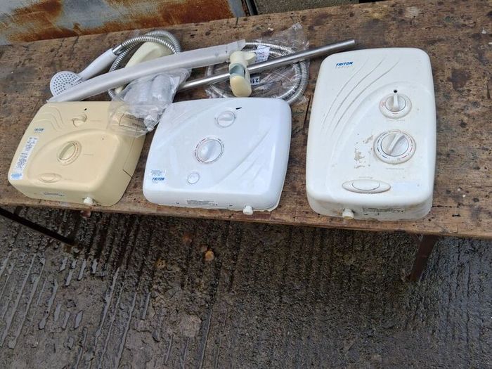 Triton Showers For Parts