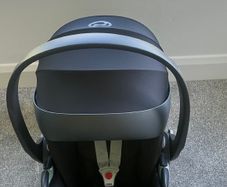 Cybex Cloud T i-size rotating Car Seat and base- Sepia Black