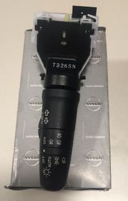 Nissan Xtrail light switch
