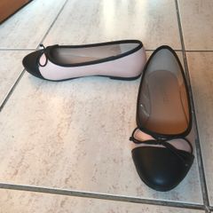 (Lot of 25) Ladies' Shoes Size 3/36