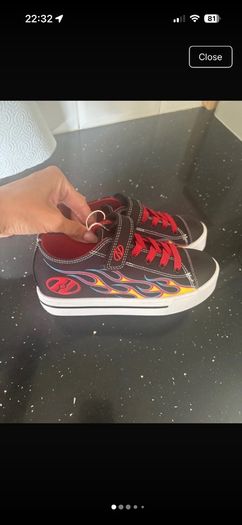 Brand new Heelys