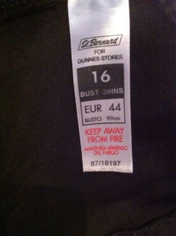 Tops and Blouses Size 16 from 5 Euro