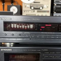 Pioneer Z Series separate System  A-z370  I Bit System With Gr-z370 Spectrum Analyzer And F-z570l Tuner