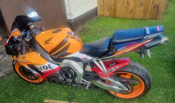 2007 Honda repsol 1000rr