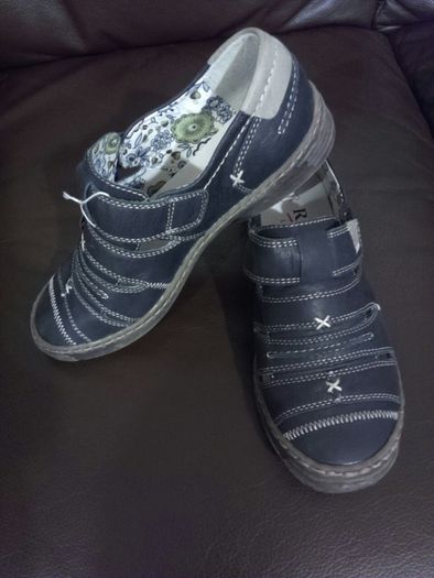 Reflexan Shoes, size EU-36, UK-3, brand new