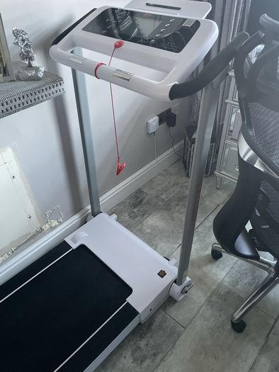 SMART Folding Treadmill EasyStore  - White
