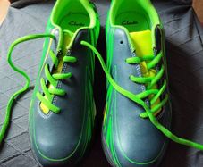 clarks trainers