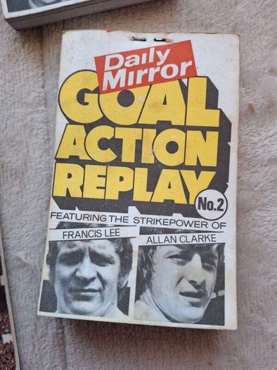 Vintage  1970's Daily Mirror Soccer Goal Action Replay Flip  Books Rare !  Flip The Pages And Watch A Goal Replay From The 1970's