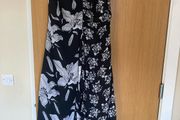 Guess dress size M / uk 10