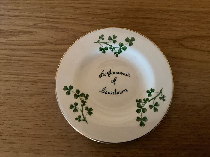 Vintage Arklow Pottery A Souvenir of Courtown Shamrock Saucer