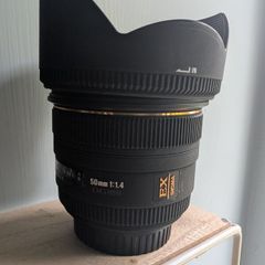 Sigma 50mm f/1.4 EX DG HSM - Canon EF Fit (With original case)