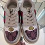 GG girls runner size 11 Image 2