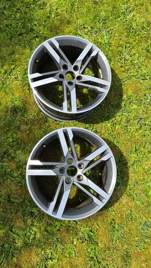 Audi A4 Gloss silver alloy rims