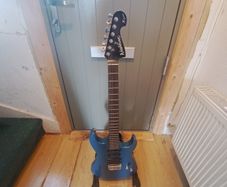 Washburn electric guitar damaged