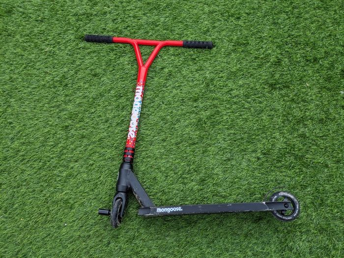 Mongoose Stunt Scooter