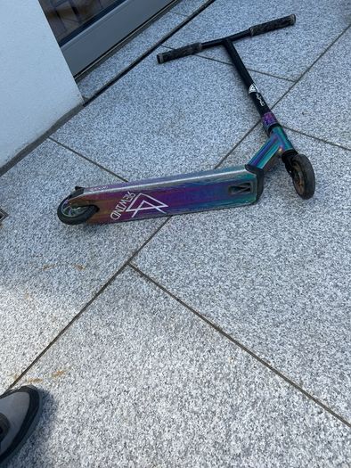 Kids Scooter - perfect condition