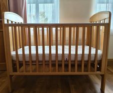 Mamas & Papas Cot