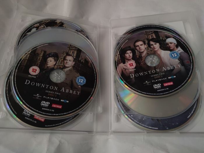 Downtown Abbey Series 1 & 2 Dvd Boxset