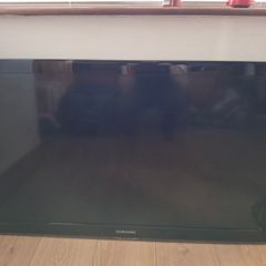 Samsung 40" LCD TV