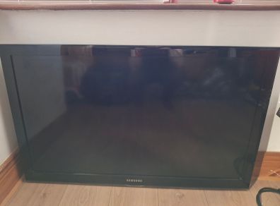 Samsung 40" LCD TV