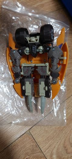 Transformer cybertron Unicron