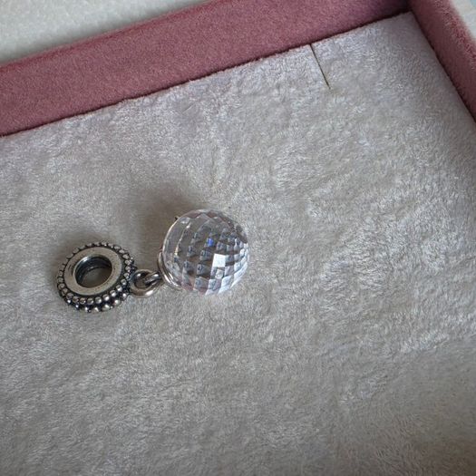 Pandora moon and star faceted dangle charm,perfect condition