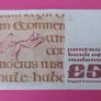 Irish 1976 "Scotus"  Five pound banknote in Uncirculated condition Image 4
