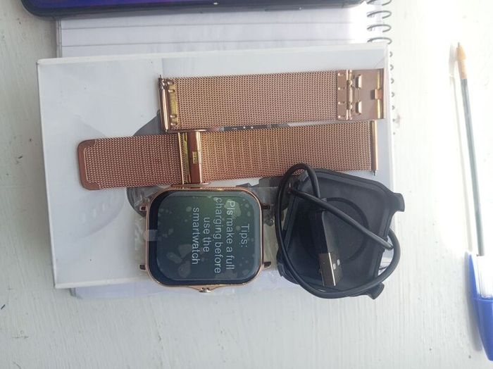 iphone xs max and smart watch