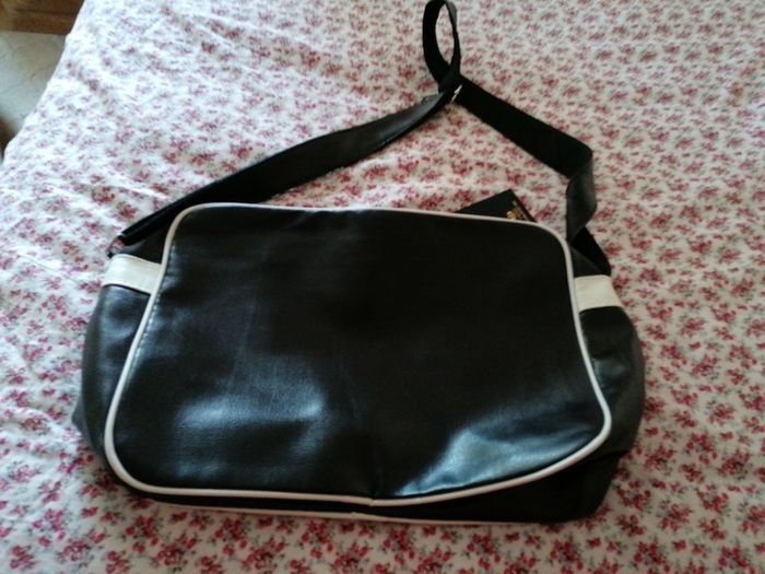 Converse bag