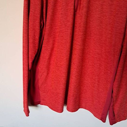 New balance half zip top Size  2 xl Pit to pit 24" in excellent condition