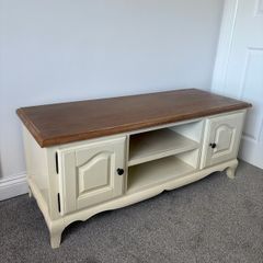 Cream & Oak TV Unit / Entertainment Cabinet