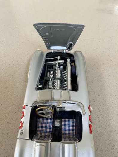 Mercedes 300 SLR signed by Sir Stirling Moss with COA 1/18