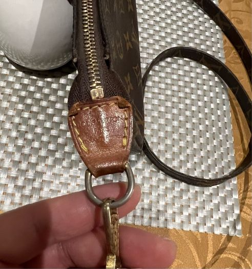 Louis Vuitton Pochette with strap Authentic or without strap for 300