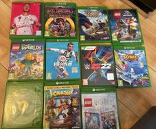 xbox one games 11 in total all working fifa Soniq Lego etc