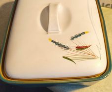 Denby Stoneware Greenwheat , 11 inches Oblong Lidded Serving Dish