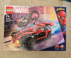 lego 76244 marvel, miles morales vs morbius