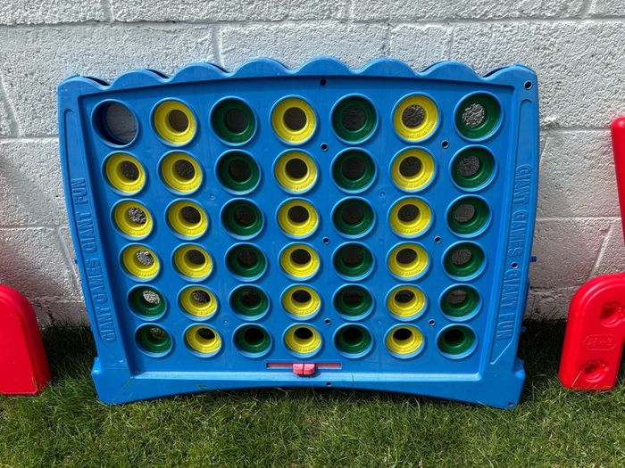 Giant Connect 4 in a Row - Legs Broken