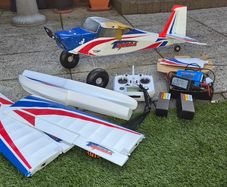 Tundra V2 RC airplane