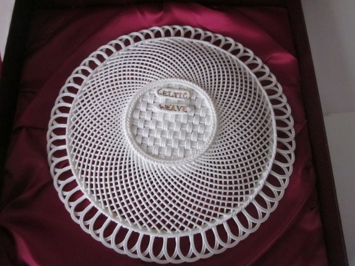 Celtic Weave China Basket Boxed  Unused/New