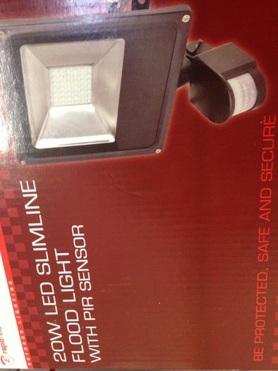 LED Flood light with PIR