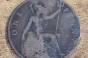 Great Britain UK 1913 One Penny George V Coin - free standard postage