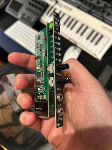 2HP Tune - Eurorack