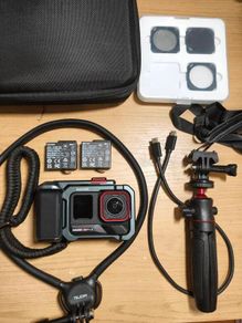 Insta360 Ace Pro 2 Xplorer Bundle, Accessories+ 2 battery Open to reasonable offers