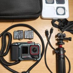 Insta360 Ace Pro 2 Xplorer Bundle, Accessories+ 2 battery Open to reasonable offers